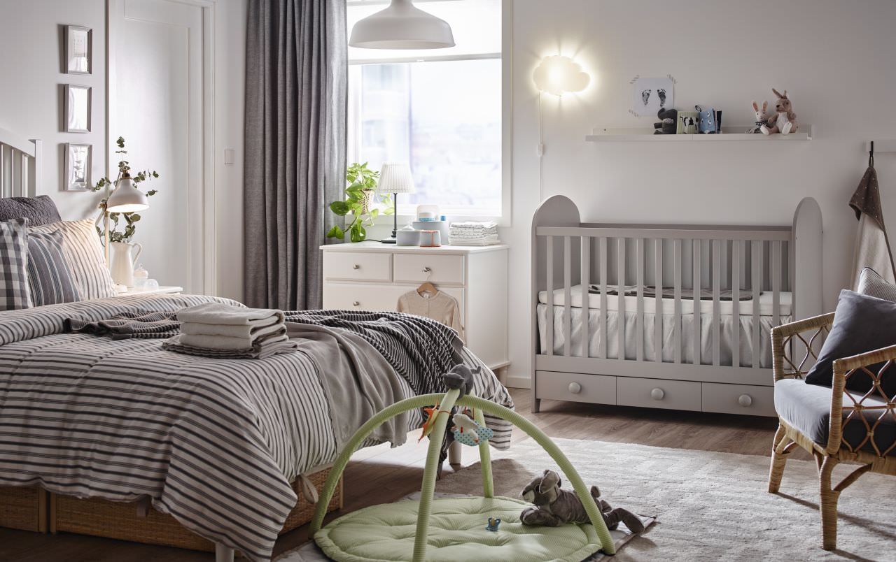 Tận dụng ánh sáng tự nhiên cho thiết kế phòng ngủ chung bố mẹ và con cái